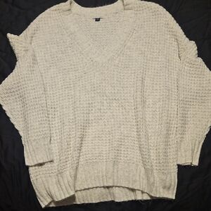 Cozy Gray American Eagle Knit Sweater